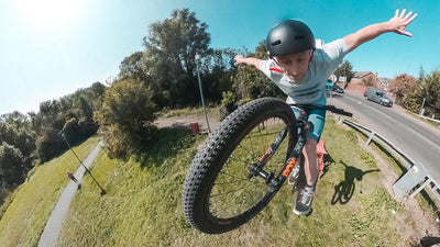 How to Suicide or Tuck No Hander on a Mountain Bike? Or eBike?