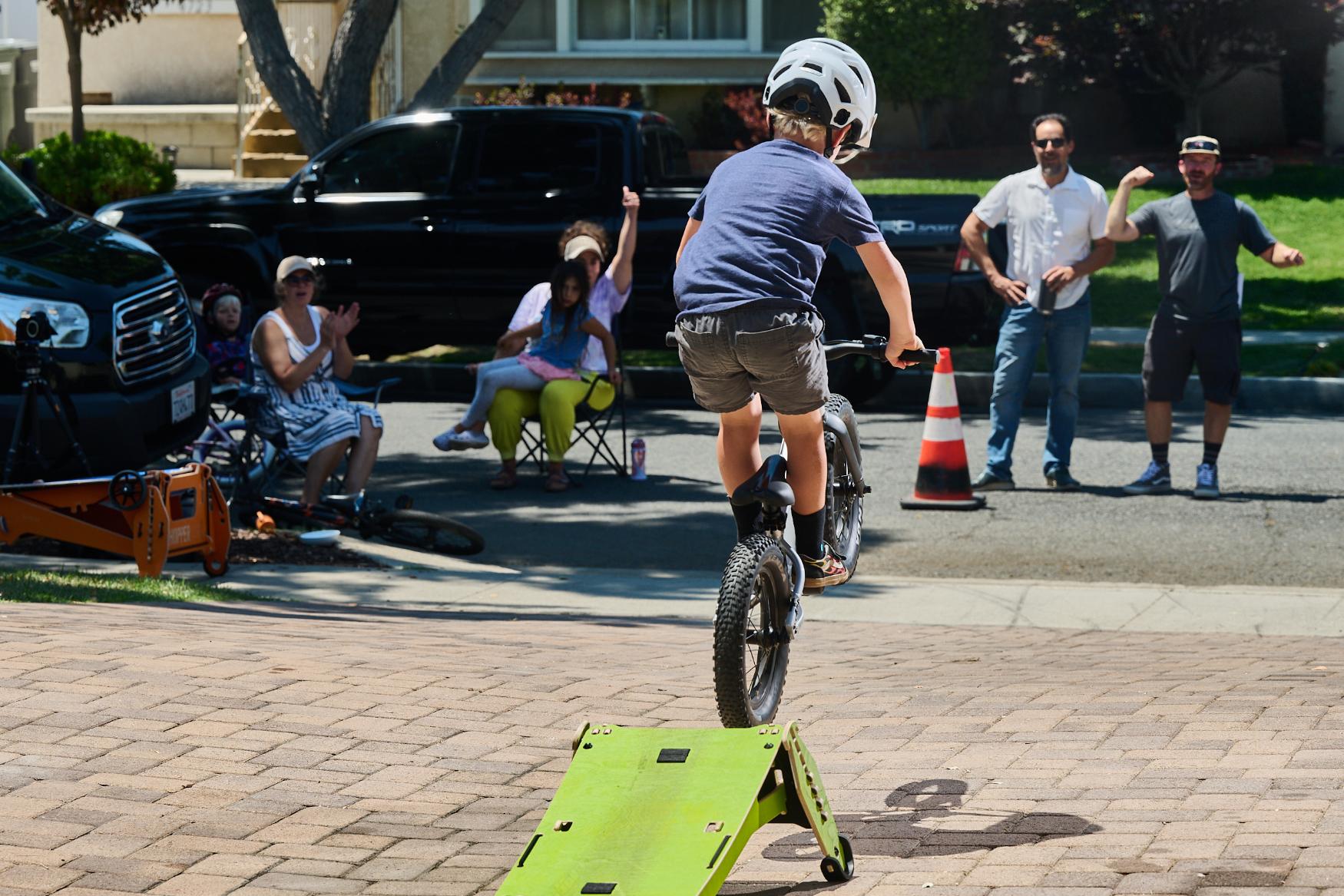 INTRO | Small MTB Jump Ramp for Beginners and Amateur Riders – MTB Hopper