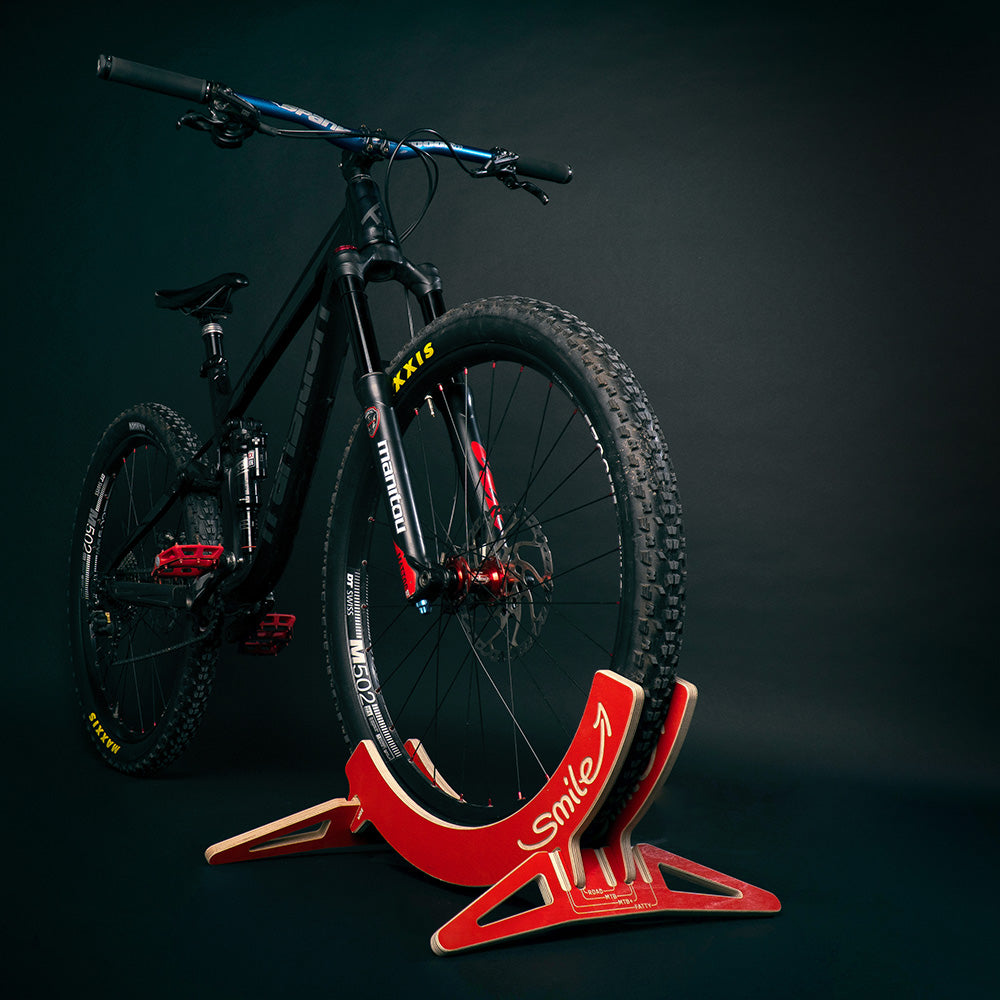 diy fahrradständer SMILE Fahrradständer| Universeller Fahrradständer für Mountainbikes, Rennräder und Fatbikes – MTB Hopper